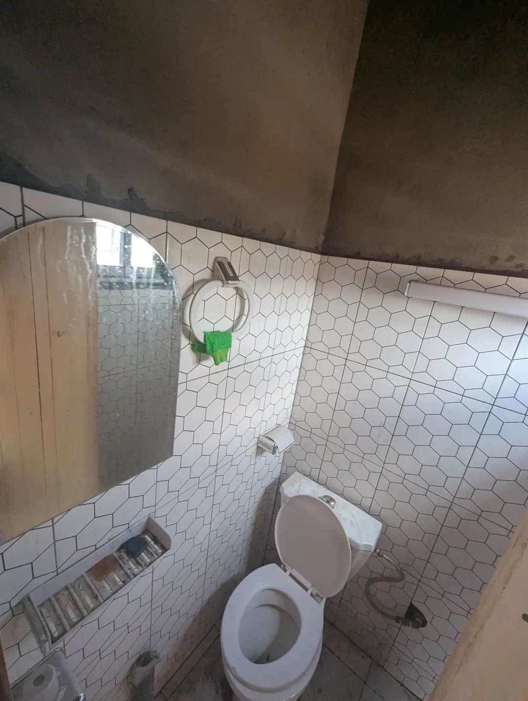 Chambre moderne à louer à Bafoussam Ta'a Mbah - Image 6