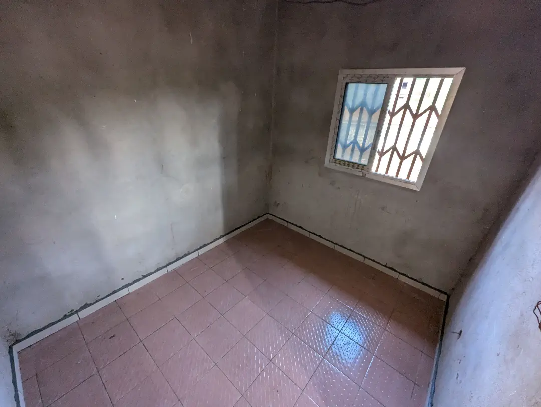 Studio moderne à louer à Bafoussam Brasserie - Image 6