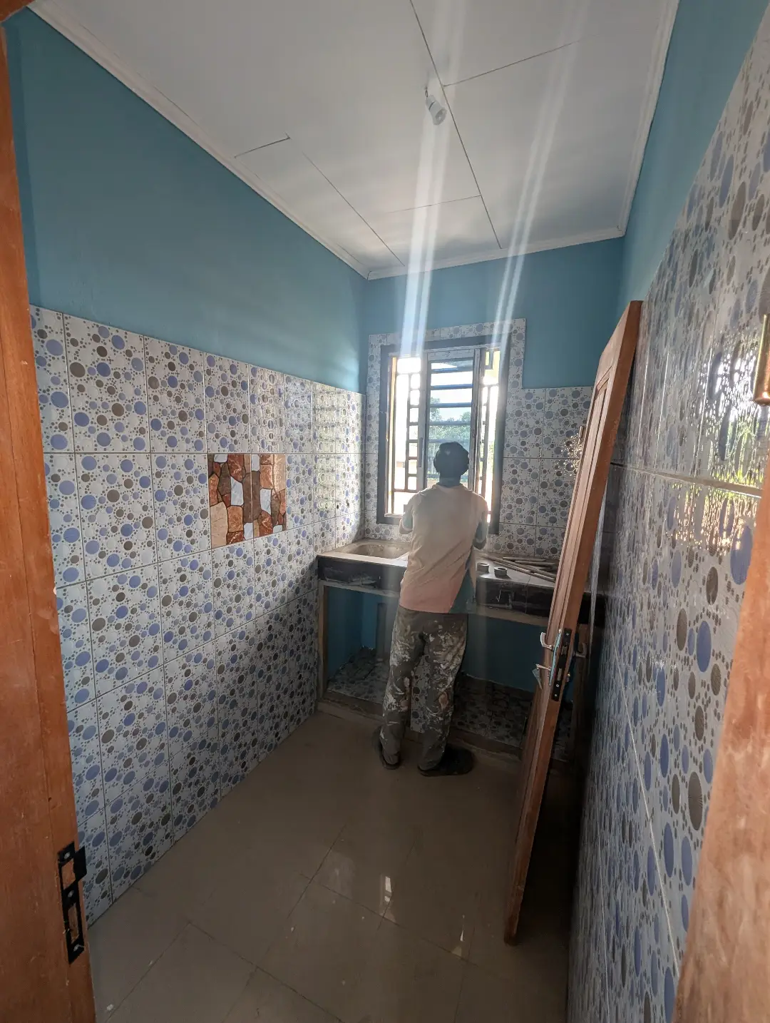 Studio moderne à louer à Bafoussam Tchitchap (ver La Maetur) - Image 6