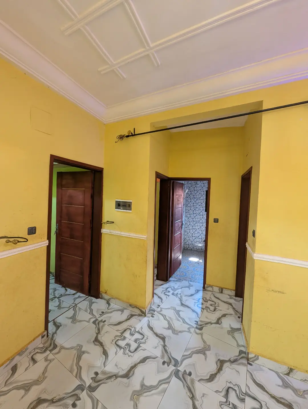 Appartement moderne à louer à Bafoussam Saint Thomas - Image 7