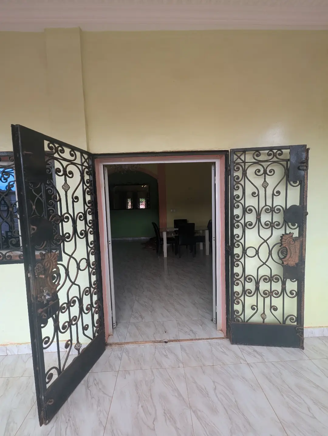 Appartement moderne à louer à Bafoussam Voltaire - Image 7