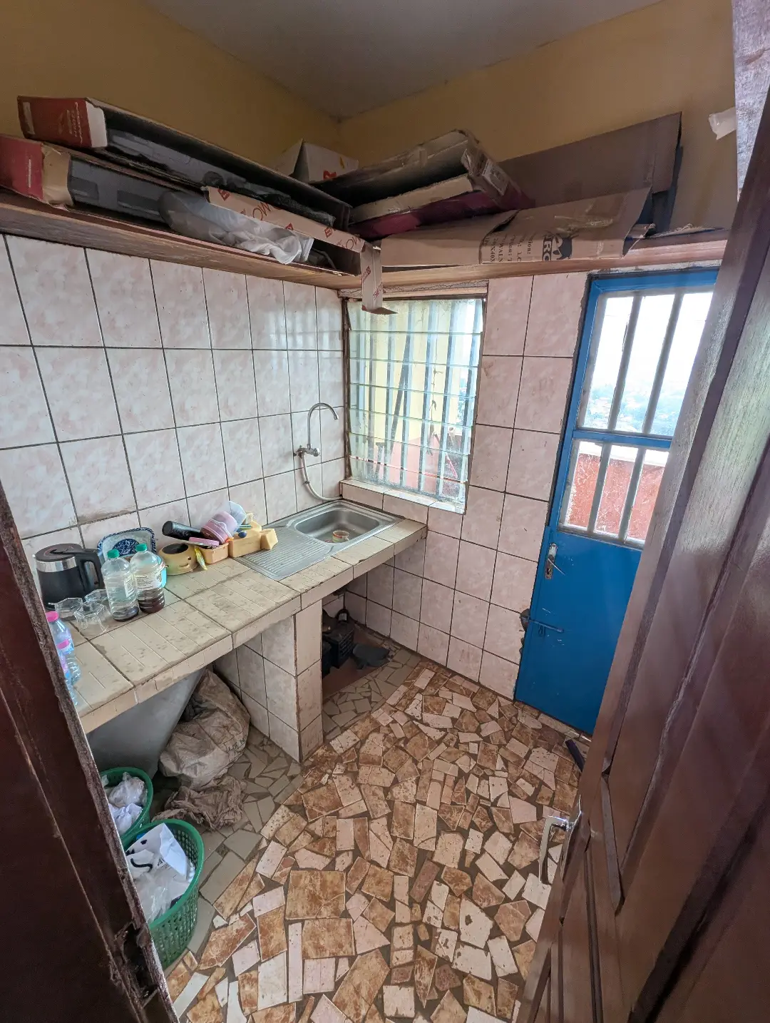 Appartement moderne à louer à Bafoussam Quartier Haoussa - Image 7