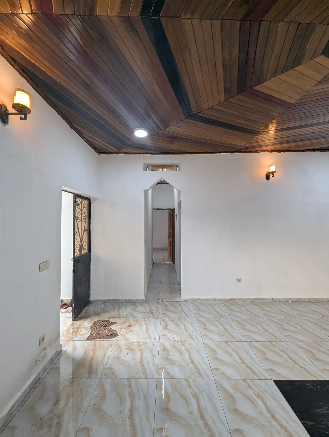Appartement moderne à louer à Bafoussam 3eme Carrefour Eveche - Image 7