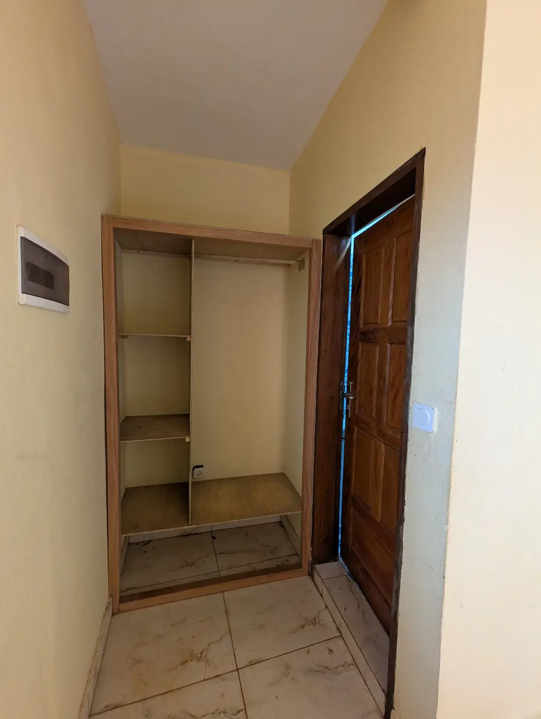 Chambre moderne à louer à Bafoussam Stade Municipal - Image 7