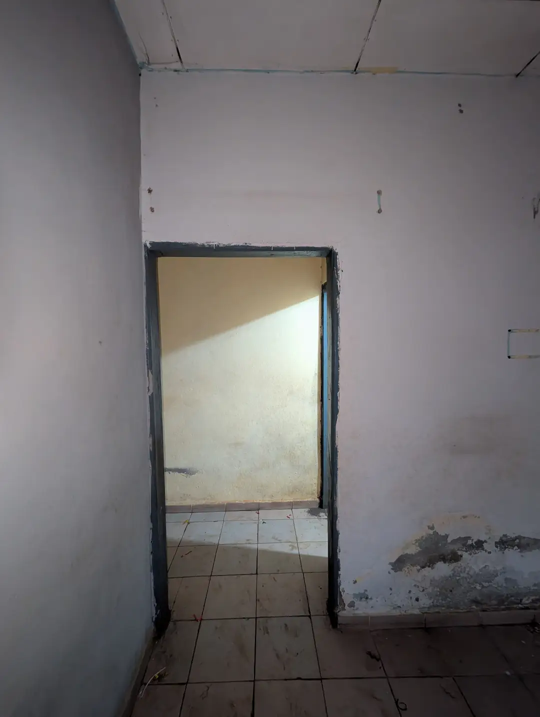Maison moderne à louer à Bafoussam Maeture - Image 7