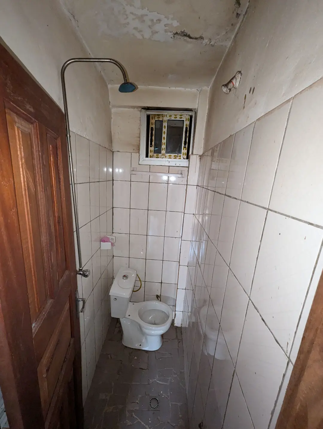 Studio moderne à louer à Bafoussam Tchitchap - Image 7