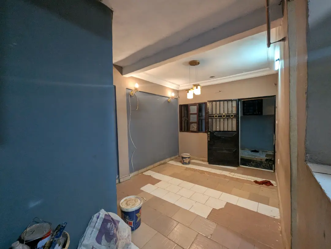 Studio moderne à louer à Bafoussam Socada - Image 7