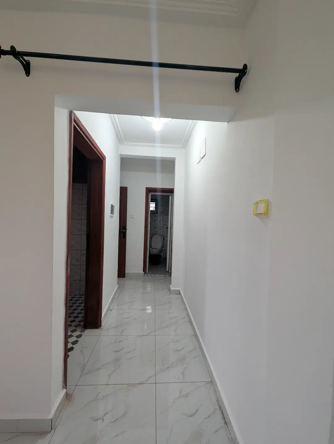Studio moderne à louer à Bafoussam Mairie Rural - Image 7