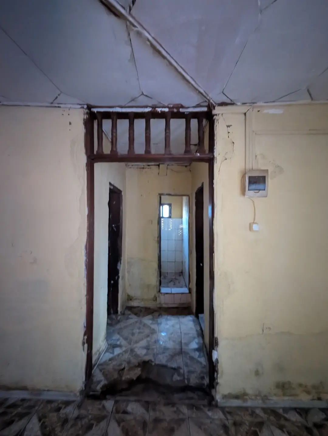 Appartement moderne à louer à Bafoussam Fin Goudron Maeture - Image 7