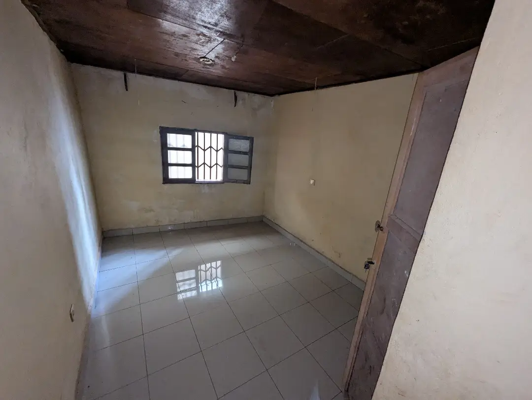 Appartement moderne à louer à Bafoussam Ndze - Image 7