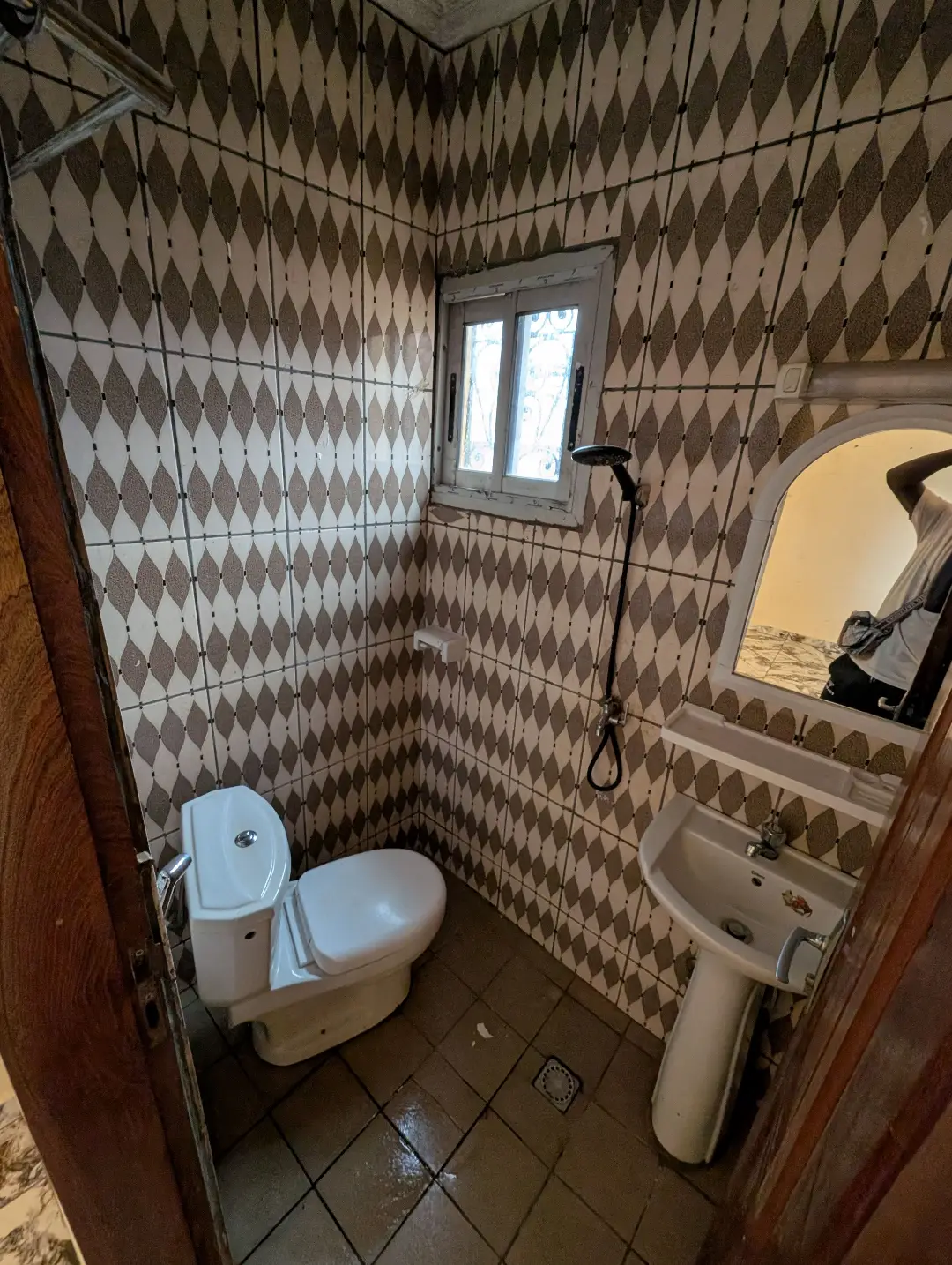 Chambre moderne à louer à Bafoussam Socada - Image 7