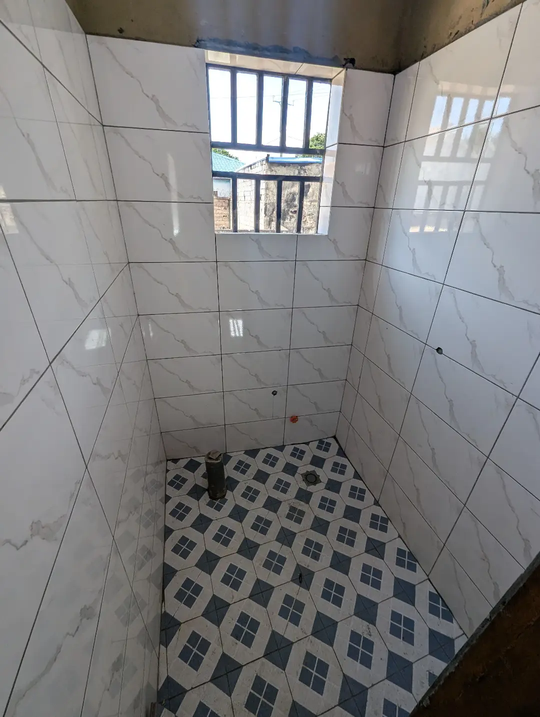 Chambre moderne à louer à Bafoussam Petit Paris - Image 7