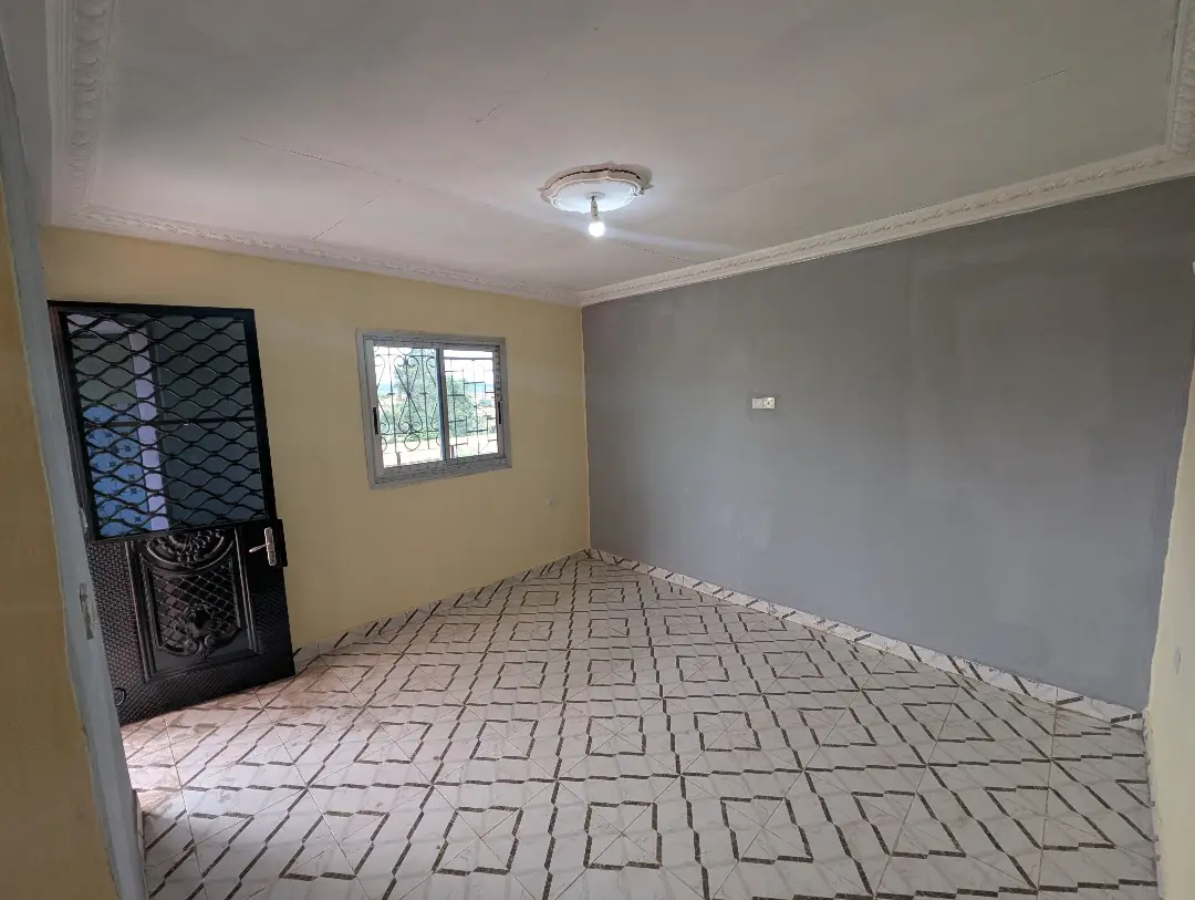Appartement moderne à louer à Bafoussam Omnisport - Image 8