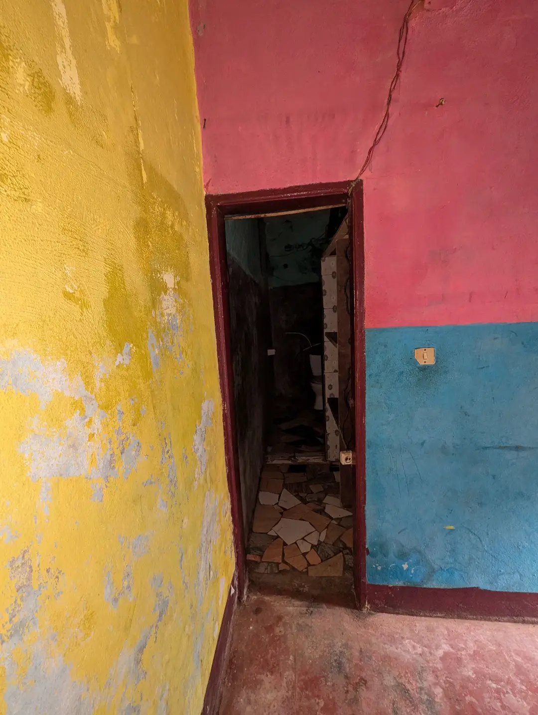 Studio  à louer à Bafoussam Escadron - Image 8