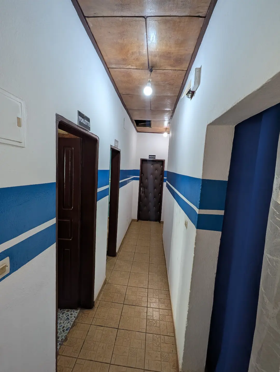 Appartement moderne à louer à Bafoussam Quartier Haoussa - Image 8
