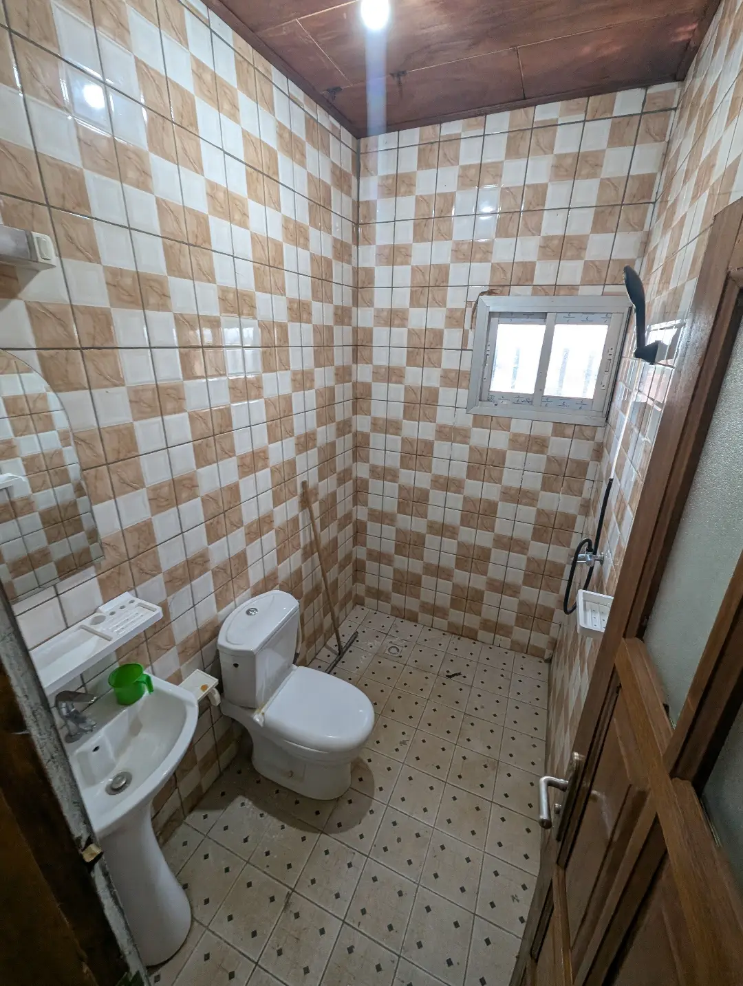 Appartement moderne à louer à Bafoussam Maeture - Image 8
