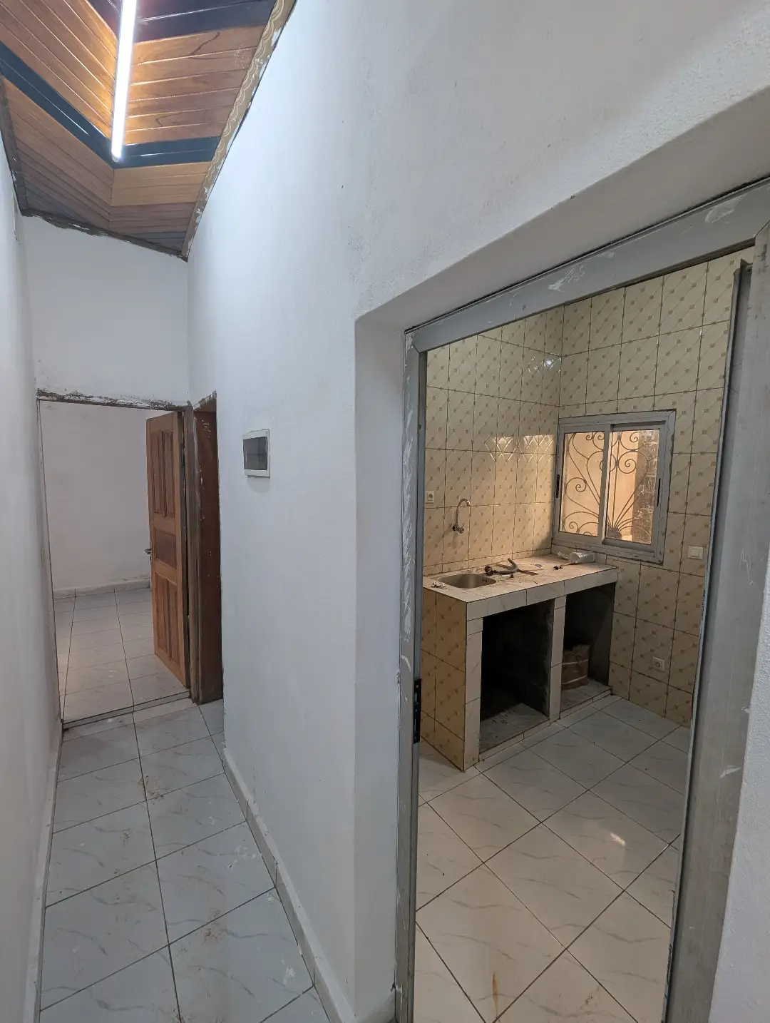 Appartement moderne à louer à Bafoussam 3eme Carrefour Eveche - Image 8