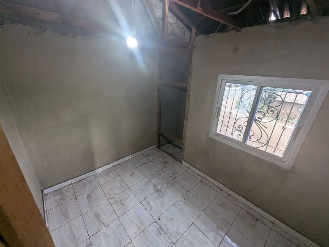 Appartement moderne à louer à Bafoussam Tchitchap - Image 8
