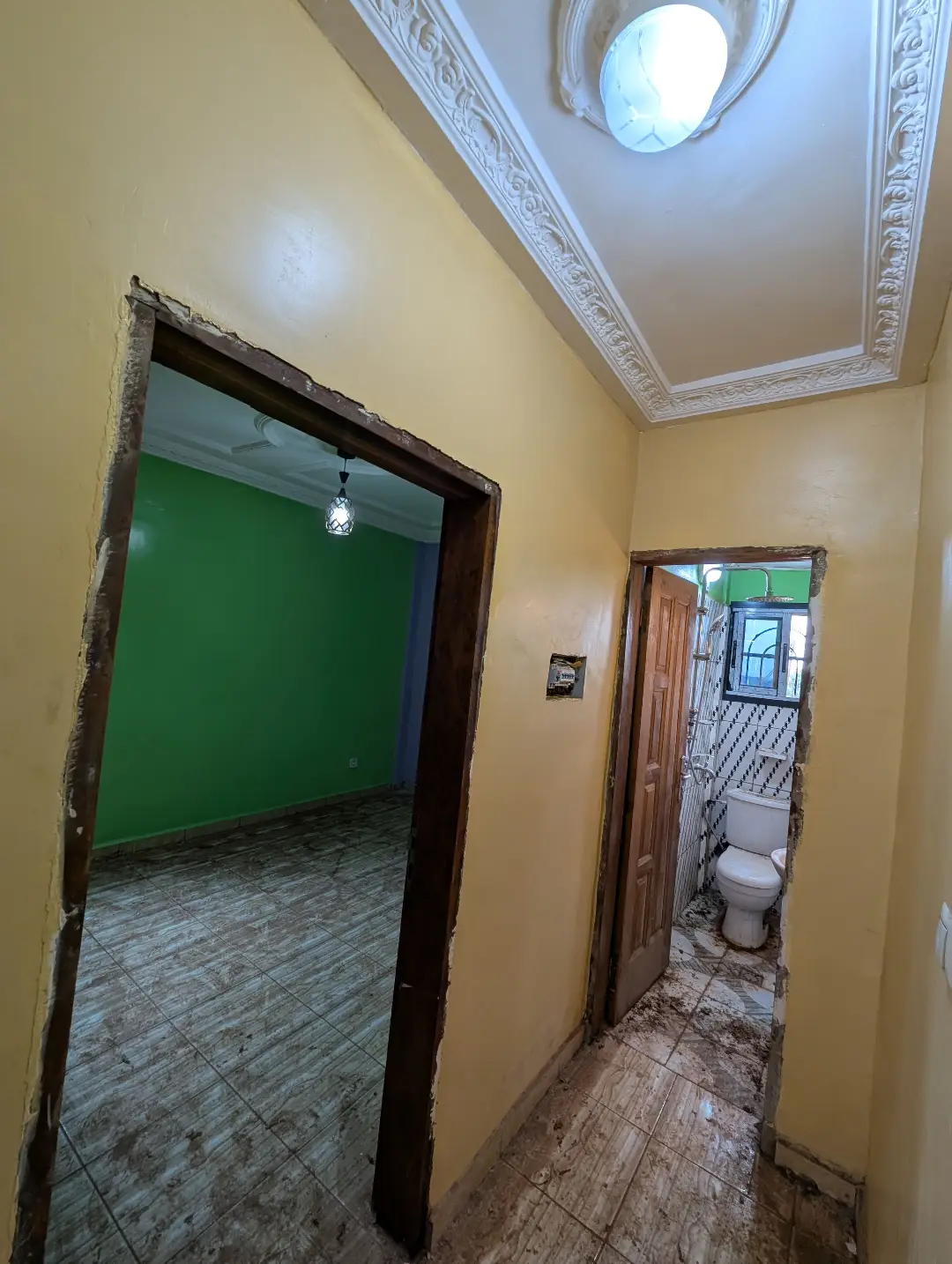 Studio moderne à louer à Bafoussam Nouvelle Cathedrale - Image 8
