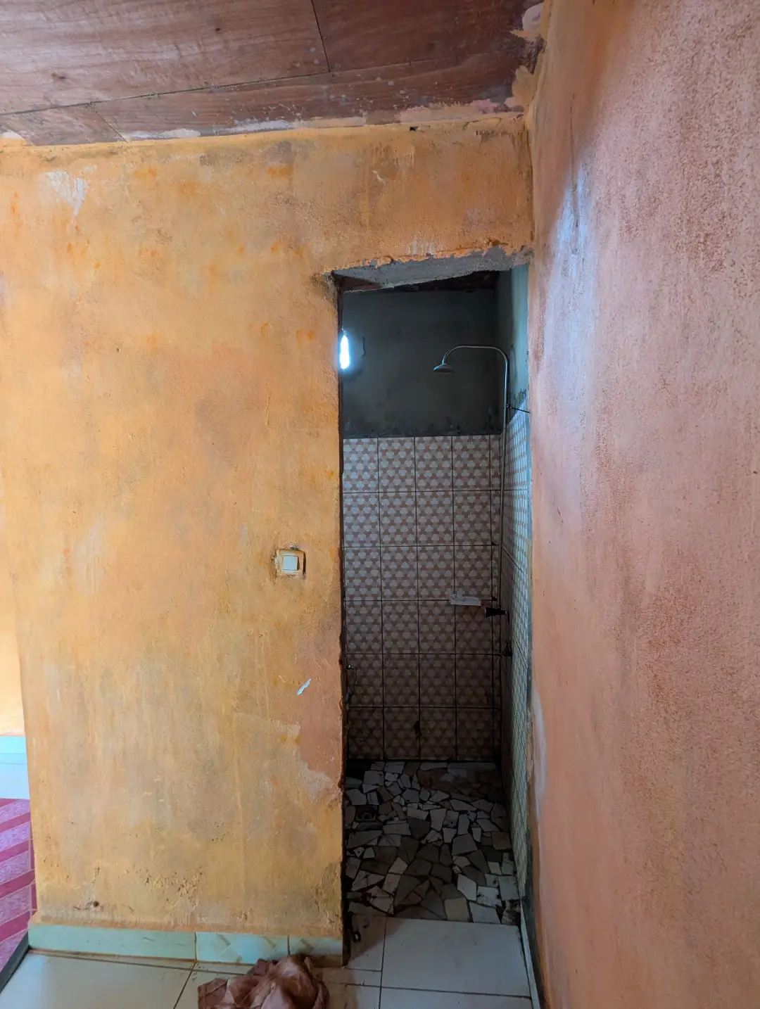 Chambre moderne à louer à Bafoussam Cathedrale - Image 8