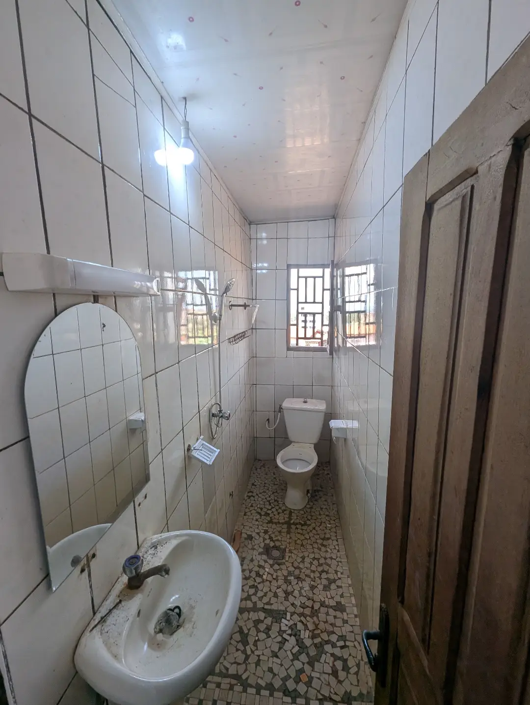 Appartement moderne à louer à Bafoussam Stade Municipal - Image 8