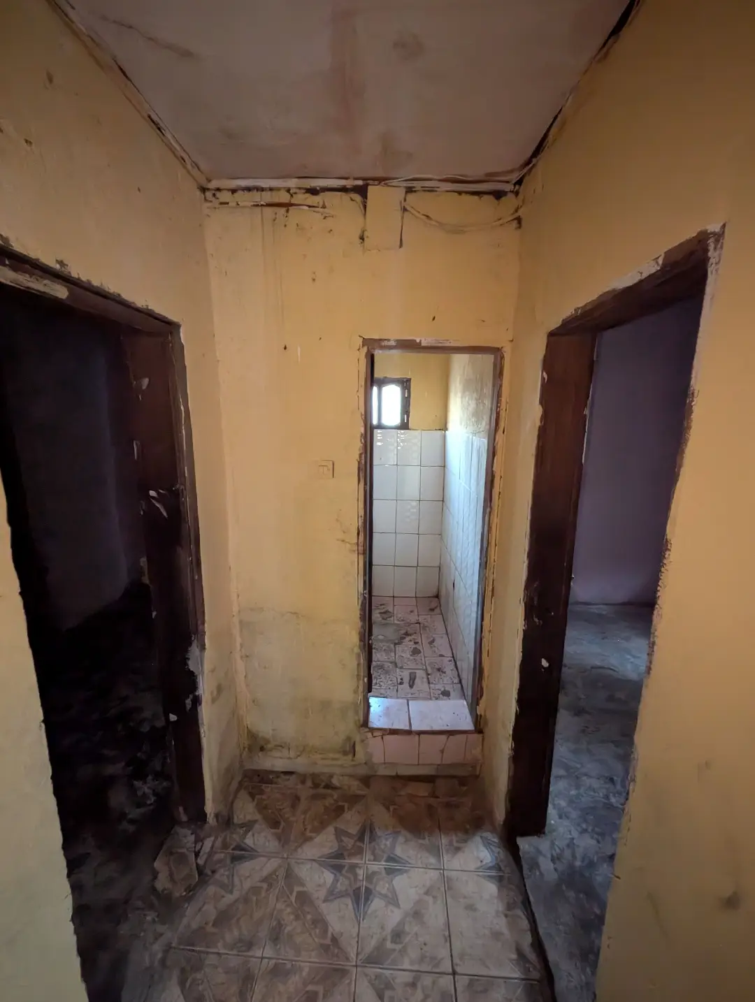 Appartement moderne à louer à Bafoussam Fin Goudron Maeture - Image 8