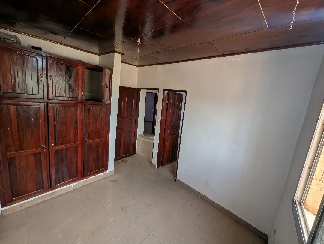 Appartement moderne à louer à Bafoussam Palace - Image 8