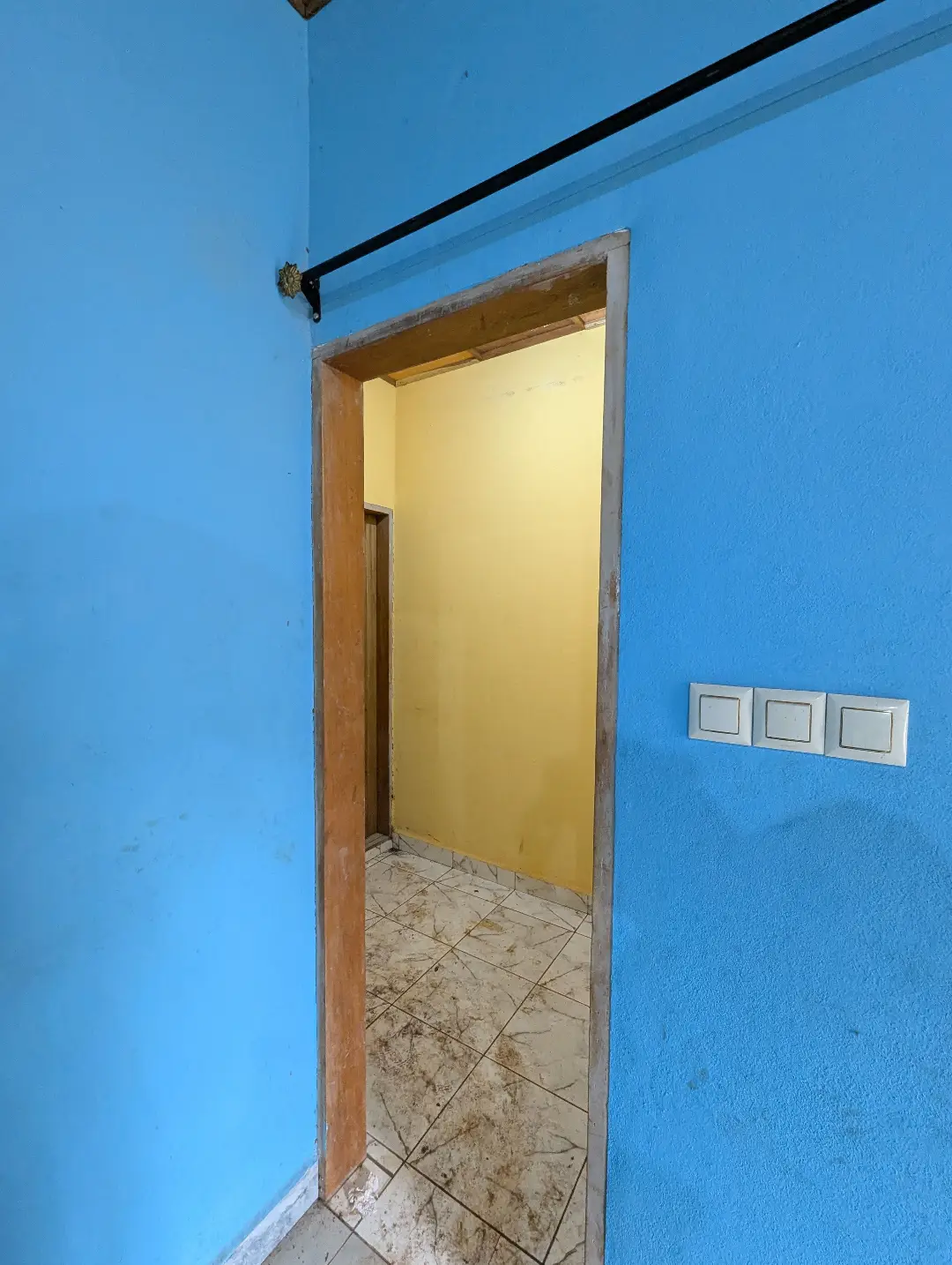 Studio moderne à louer à Bafoussam Depot Guinness - Image 8