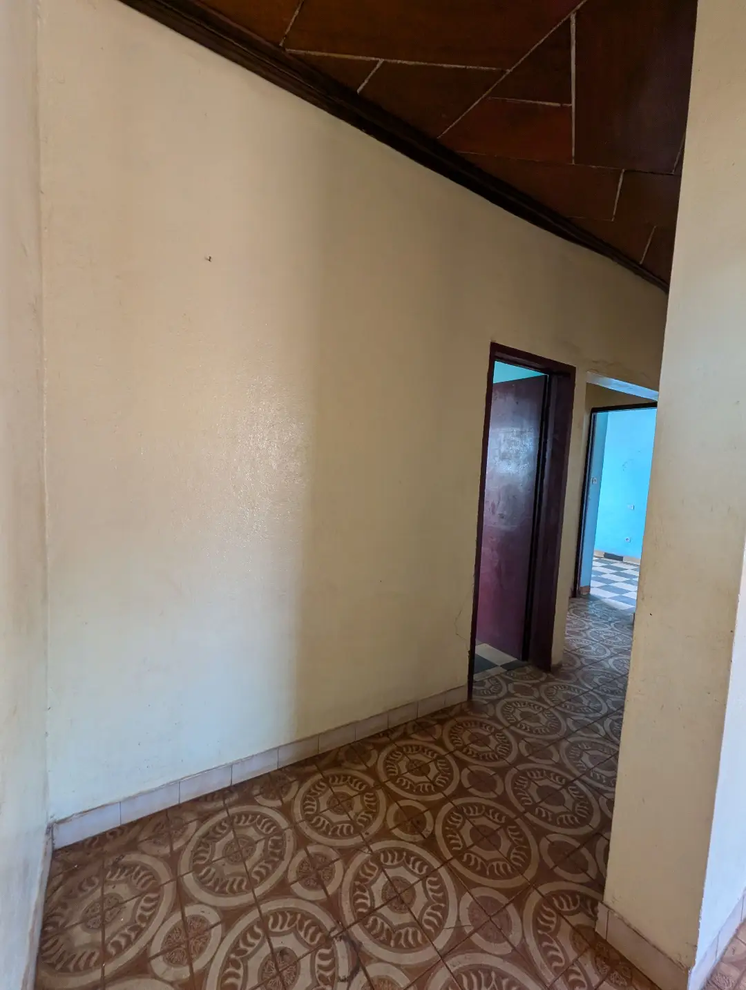 Appartement moderne à louer à Bafoussam Total D'en Bas - Image 8