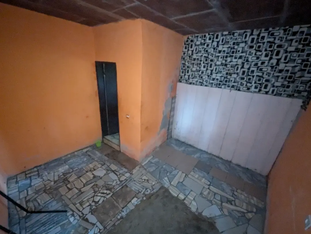 Studio moderne à louer à Bafoussam Toket (lycee) - Image 8