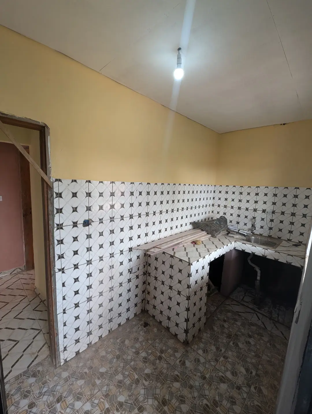 Appartement moderne à louer à Bafoussam Omnisport - Image 9