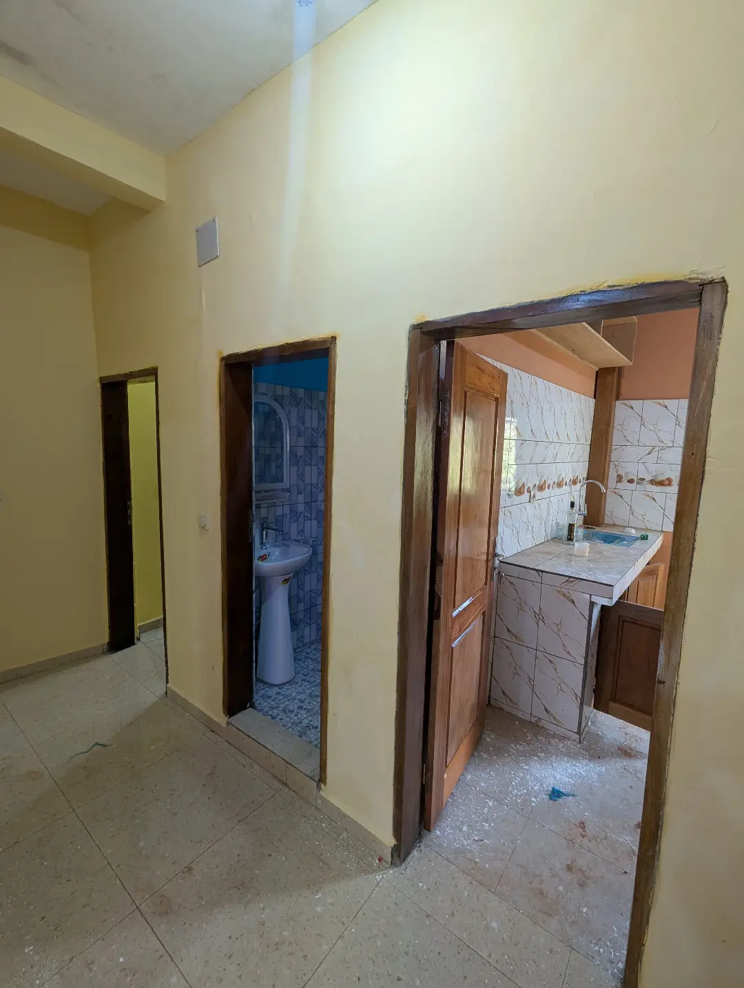 Appartement moderne à louer à Bafoussam Toket - Image 9