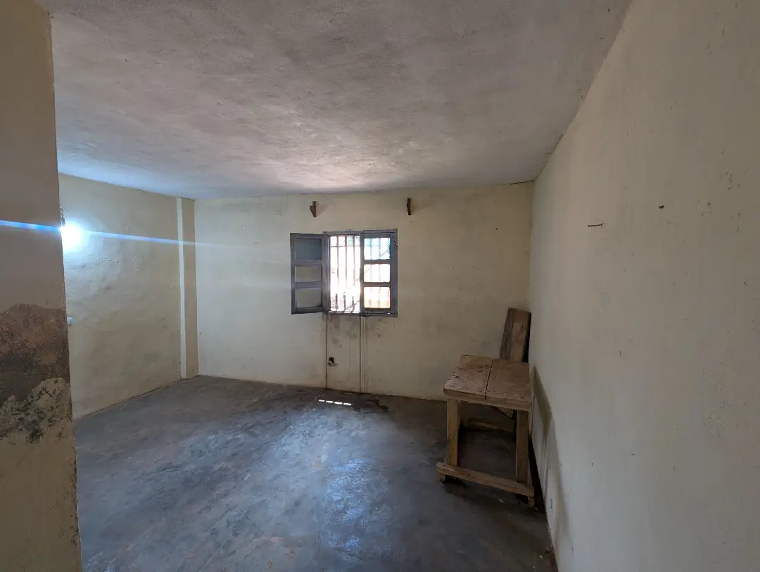 Appartement moderne à louer à Bafoussam Toket - Image 9