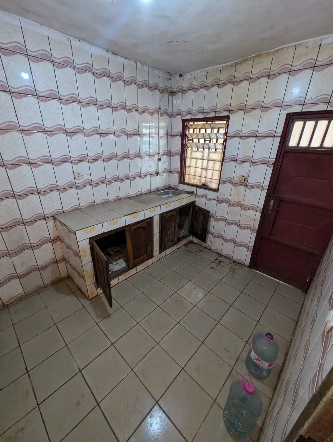Appartement moderne à louer à Bafoussam Depot Petrolier - Image 9