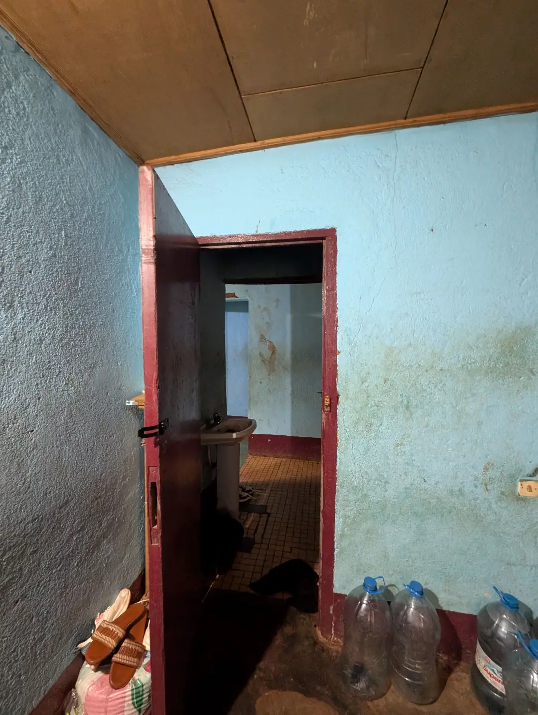 Maison moderne à louer à Bafoussam Brasserie - Image 9