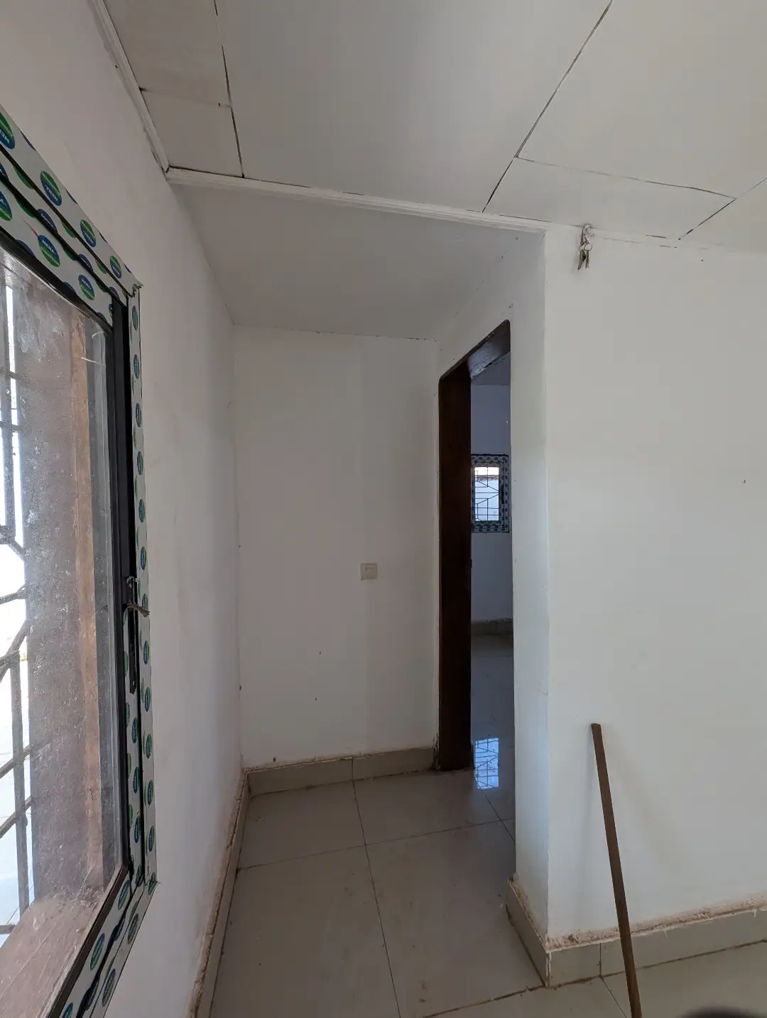 Maison moderne à louer à Bafoussam Madelon - Image 9