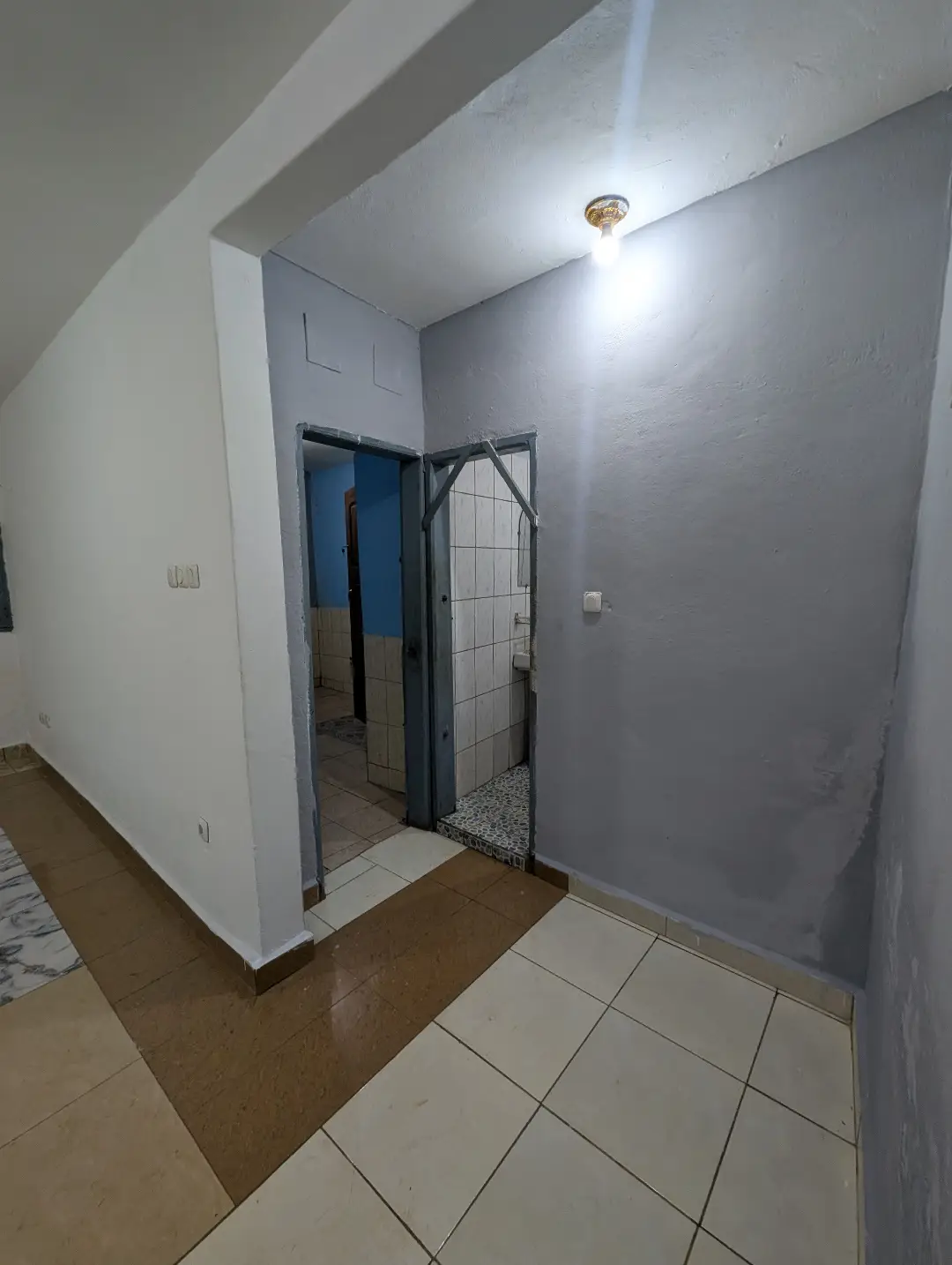 Appartement moderne à louer à Bafoussam Bingo - Image 9