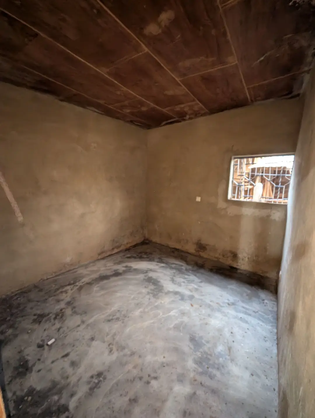 Studio moderne à louer à Bafoussam Carrefour Can Tankou - Image 9
