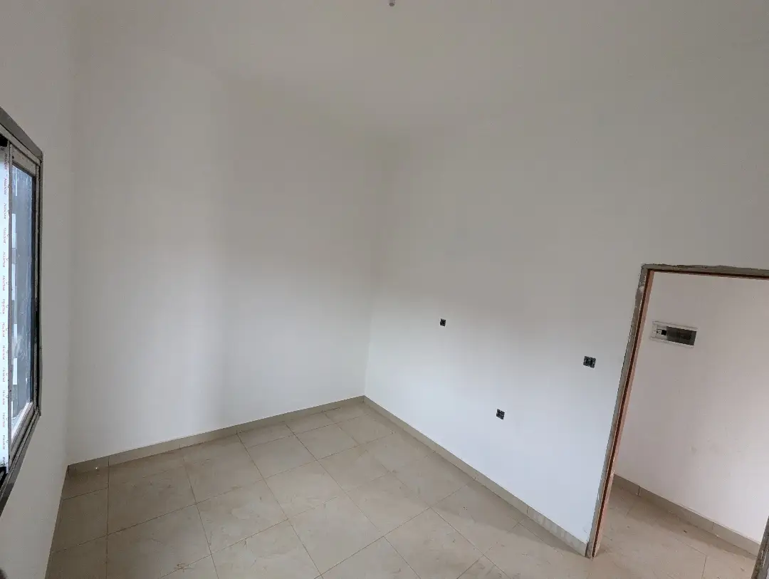 Studio moderne à louer à Bafoussam Entre Domicile Tankou - Image 9