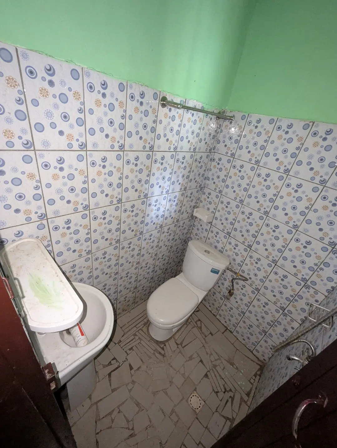 Appartement moderne à louer à Bafoussam Cpo - Image 9