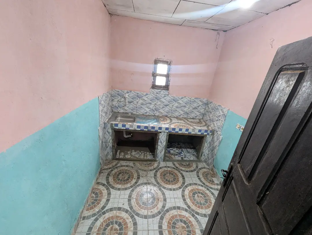 Maison moderne à louer à Bafoussam Auberge Du Lac - Image 9