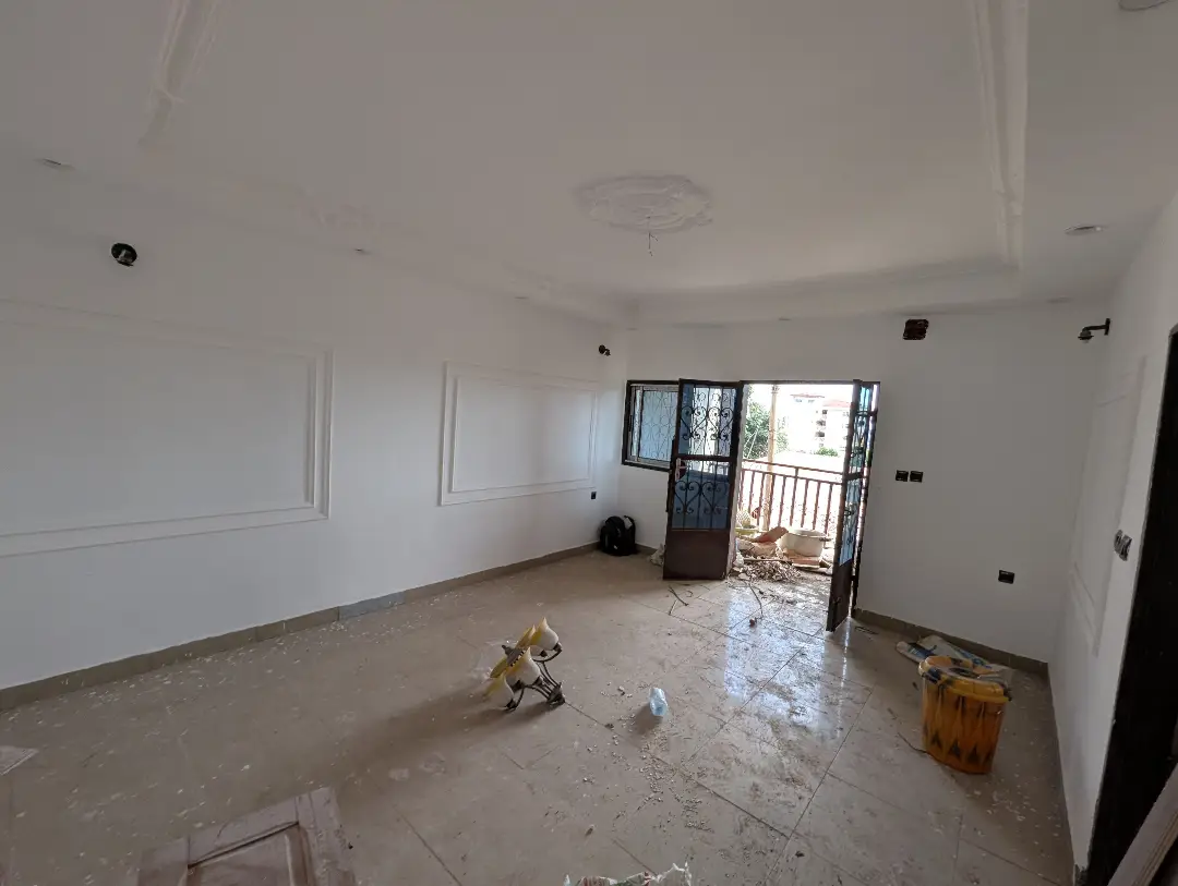 Appartement moderne à louer à Bafoussam 1ere Carrefour Eveche - Image 9