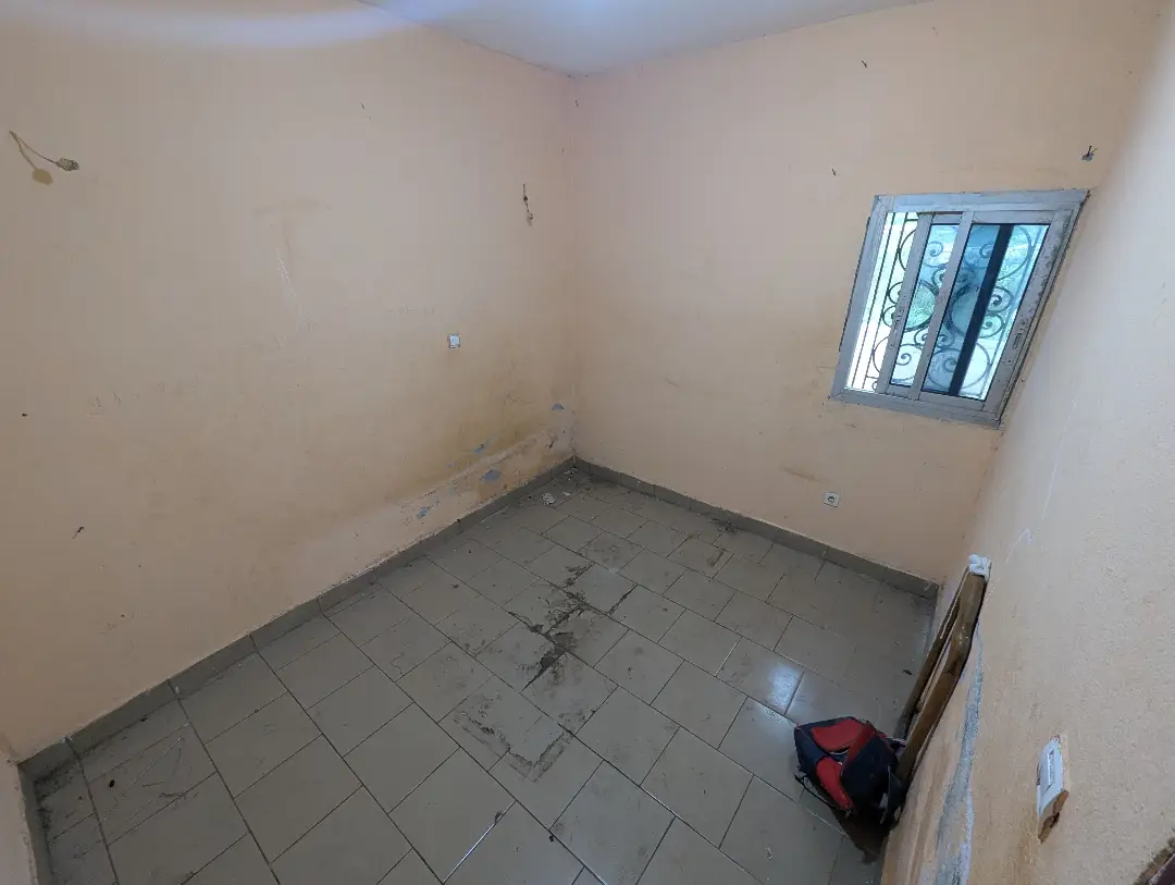 Appartement moderne à louer à Bafoussam Ta'a Mbah - Image 9