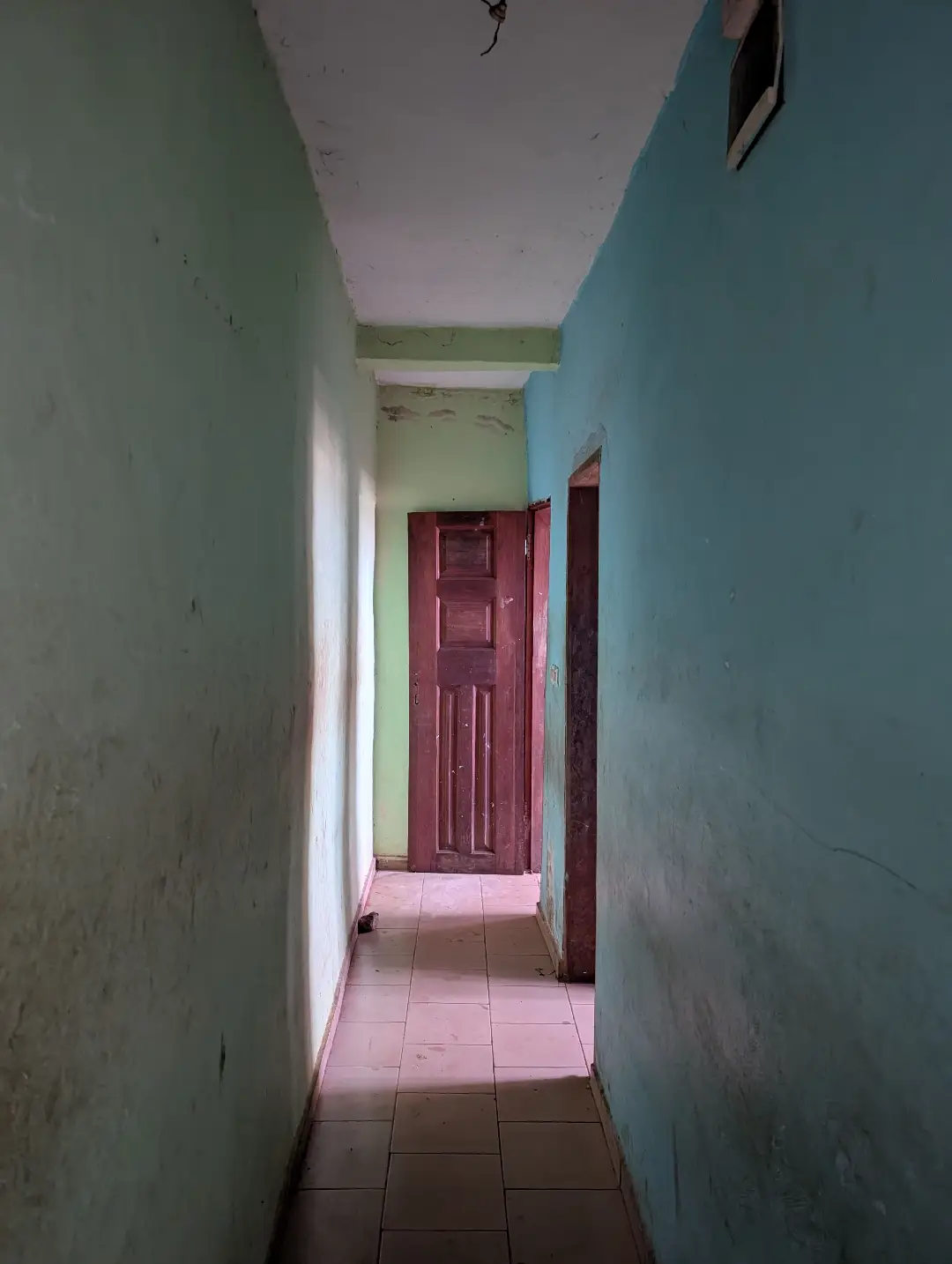 Studio moderne à louer à Bafoussam Colaco - Image 9