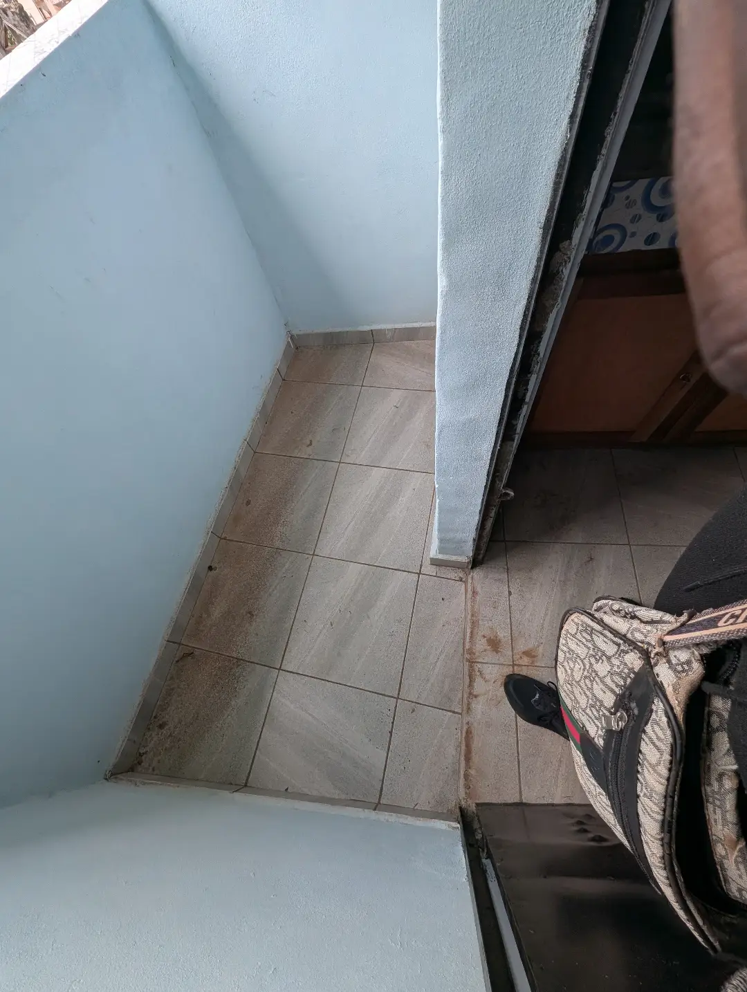 Appartement moderne à louer à Bafoussam Entree De La Ville - Image 9