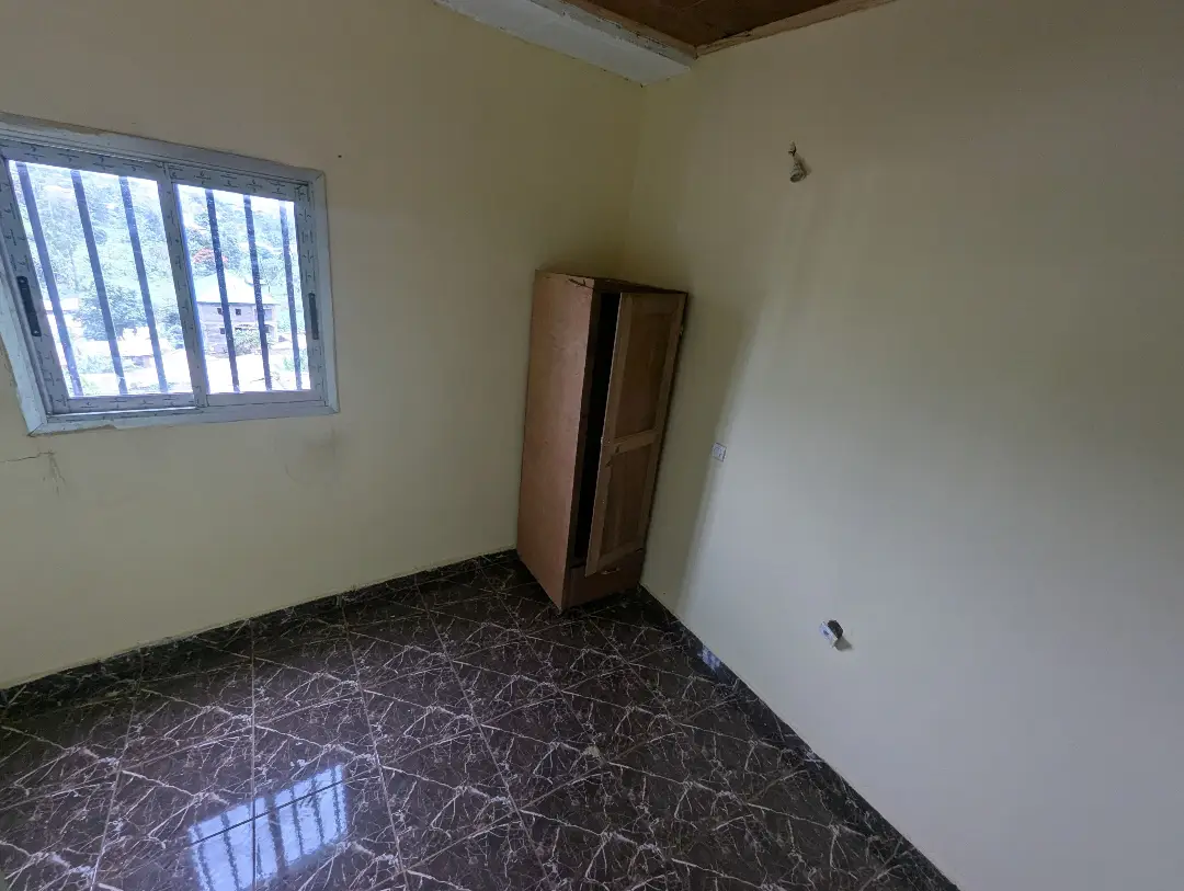 Appartement moderne à louer à Bafoussam Marie Rural Lepreserie - Image 9