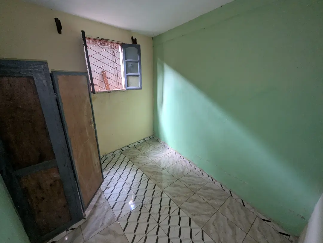 Appartement moderne à louer à Bafoussam Colaco - Image 9