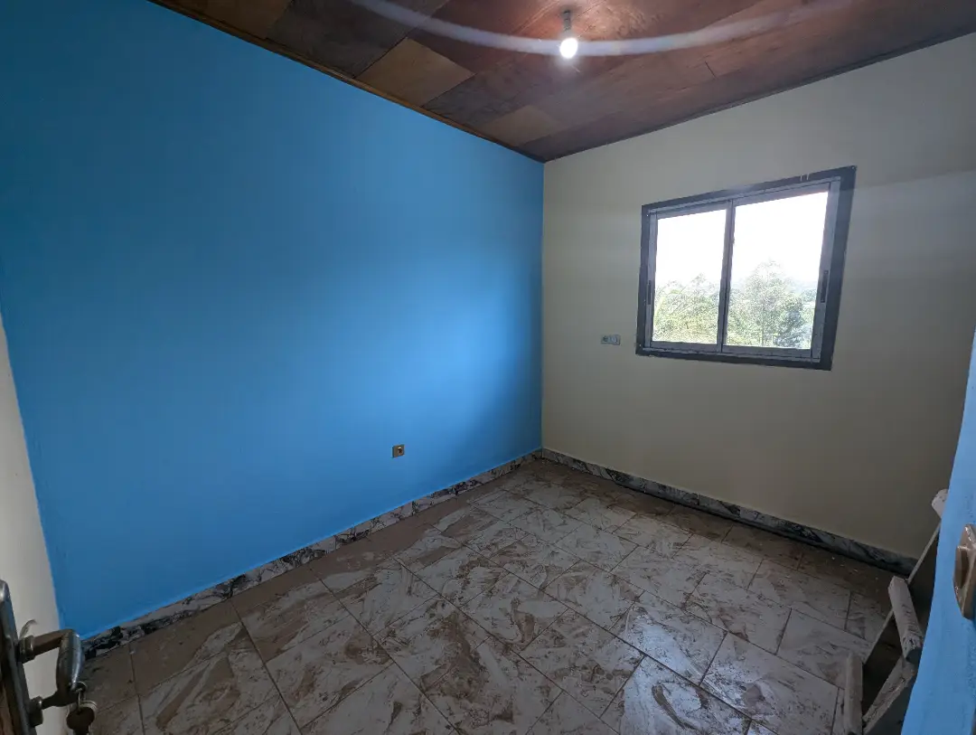 Appartement moderne à louer à Bafoussam Tchitchap - Image 9