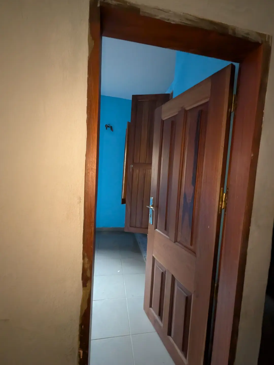 Studio moderne à louer à Bafoussam Kamkop - Image 10