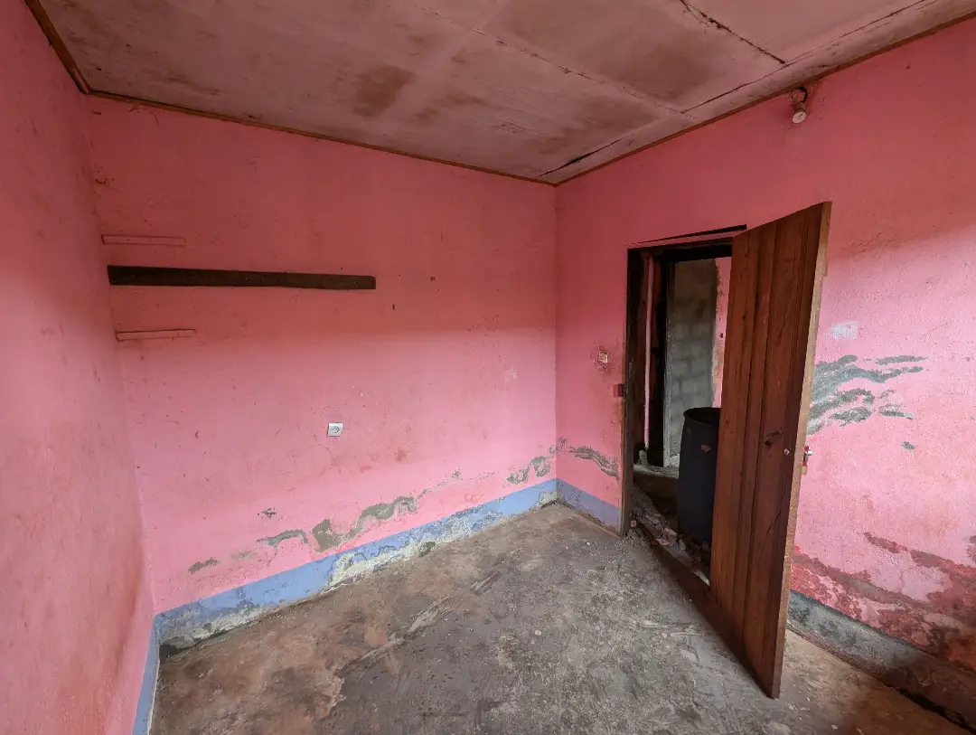 Maison moderne à louer à Bafoussam Carrefour Saint Thomas - Image 10